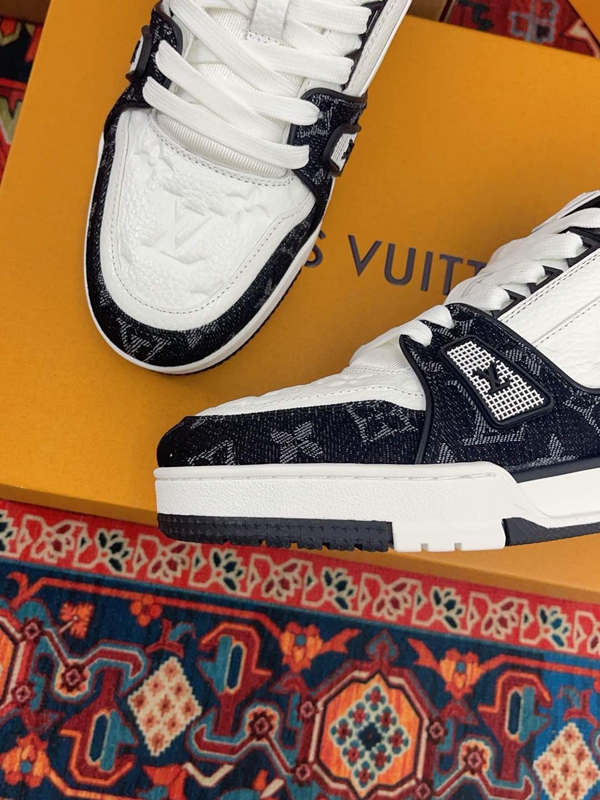 ルイヴィトン靴細部ディテール